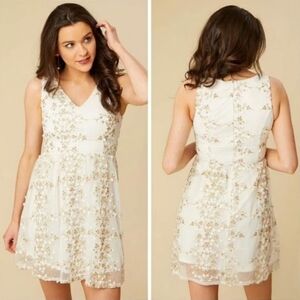 Altar'd State Jane Dress Applique Mesh Small Ethereal Angel Bride White Gold